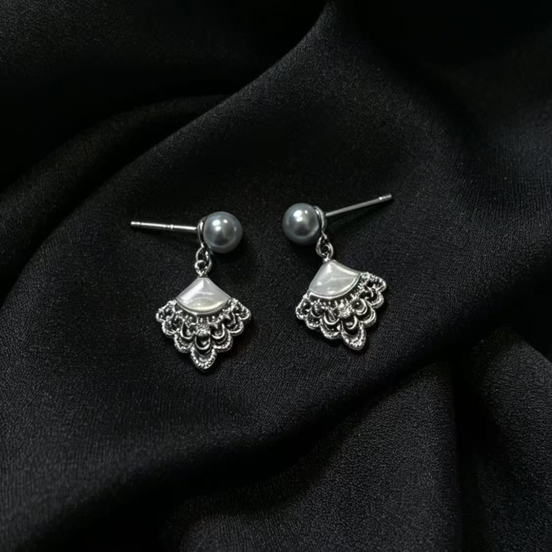 S925 Sliver Shell Design Seawater Japanese Akoya Madama Pearl Earring(6mm)