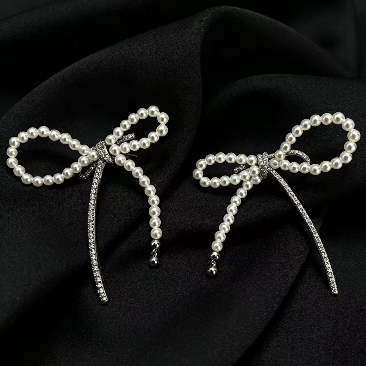 S925 Sliver Bowtie Design Freshwater Pearl earrings（3mm）