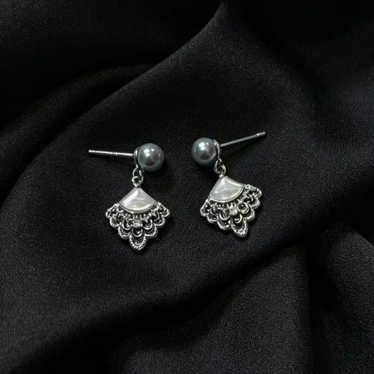 S925 Sliver Shell Design Seawater Japanese Akoya Madama Pearl Earring（6mm）